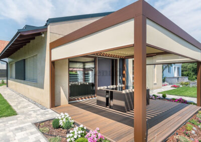 Camargue pergola